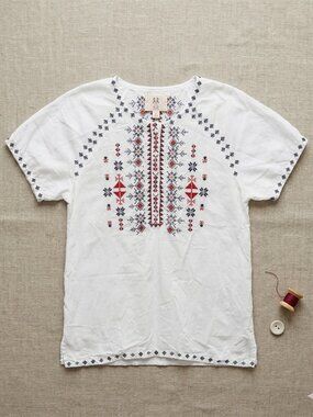 JOHNNY WAS Pete & Greta Embroidered Top Size Medium